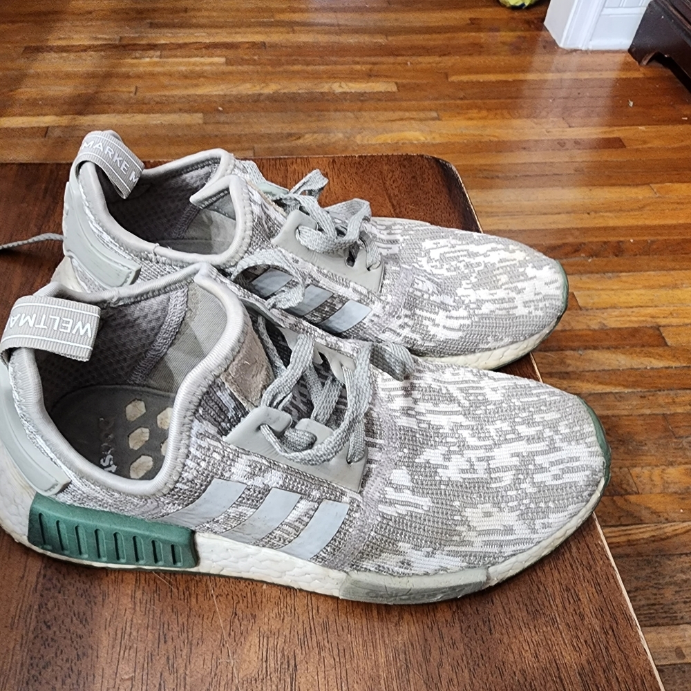 NMD size 5.5